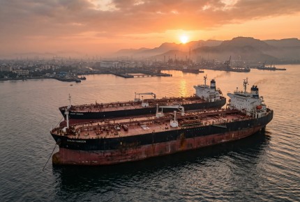 Two Sanctioned VLCCs, Each Carrying 2 million Barrels of Iranian Oil, Anchor off India After a 7-Year Gap